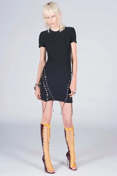 Look 29
